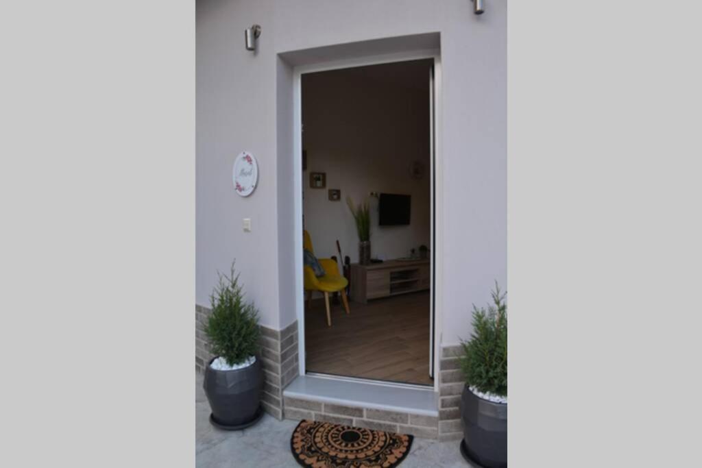 Marieli Apartment Perama  Exteriér fotografie